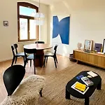 Atelier Noe Noir - Kunstvoll Wohnen - Wunderbares Fruehstueck Moeglich - Ruhig Und Nah Am Zentrum - Διαμέρισμα