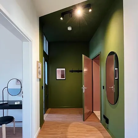 Atelier Noé Noir - Kunstvoll Wohnen - Wunderbares Frühstück Möglich - Ruhig Und Nah Am Zentrum -