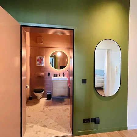 Atelier Noé Noir - Kunstvoll Wohnen - Wunderbares Frühstück Möglich - Ruhig Und Nah Am Zentrum -