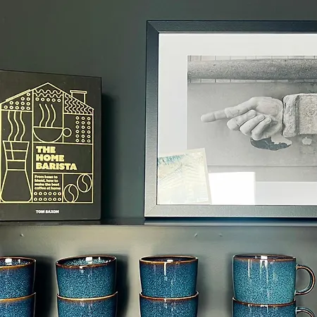 Apartamento Atelier Noé Noir - Kunstvoll Wohnen - Wunderbares Frühstück Möglich - Ruhig Und Nah Am Zentrum -