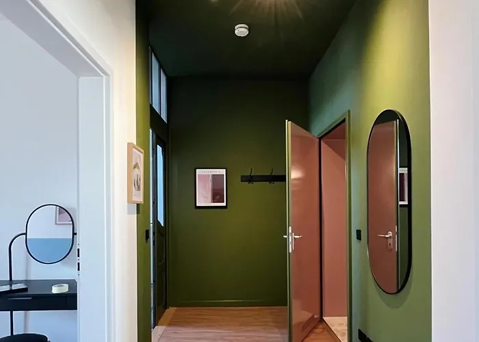 Atelier Noe Noir - Kunstvoll Wohnen - Wunderbares Fruehstueck Moeglich - Ruhig Und Nah Am Zentrum -