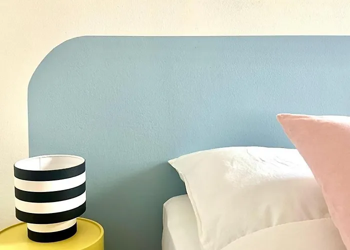 Atelier Noe Noir - Kunstvoll Wohnen - Wunderbares Fruehstueck Moeglich - Ruhig Und Nah Am Zentrum - Apartment