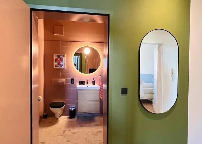 Atelier Noe Noir - Kunstvoll Wohnen - Wunderbares Fruehstueck Moeglich - Ruhig Und Nah Am Zentrum -