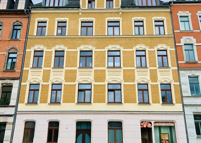 Atelier Noe Noir - Kunstvoll Wohnen - Wunderbares Fruehstueck Moeglich - Ruhig Und Nah Am Zentrum - *