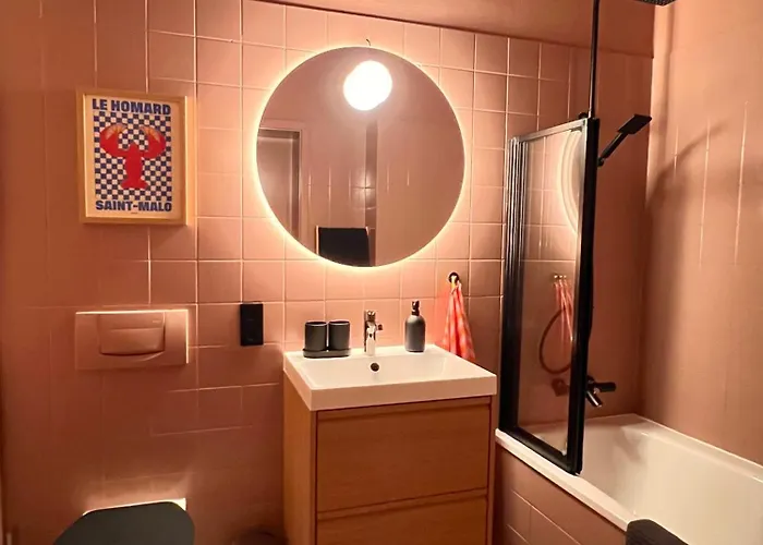 Atelier Noe Noir - Kunstvoll Wohnen - Wunderbares Fruehstueck Moeglich - Ruhig Und Nah Am Zentrum - *